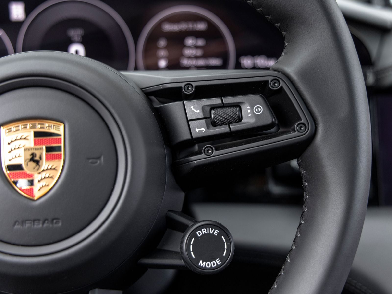 2026 Porsche Taycan Taycan 4 Black Edition