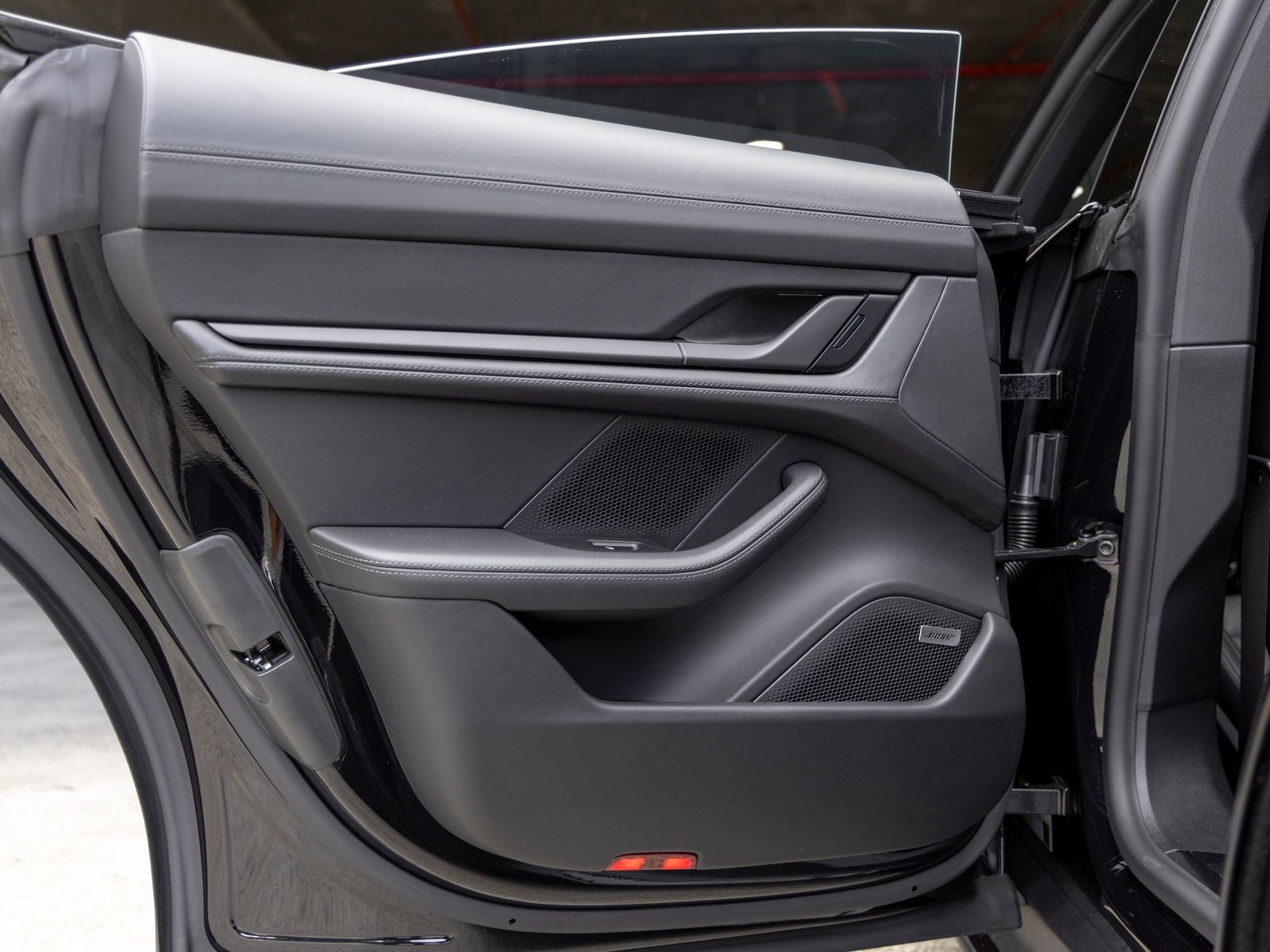 2026 Porsche Taycan Taycan 4 Black Edition