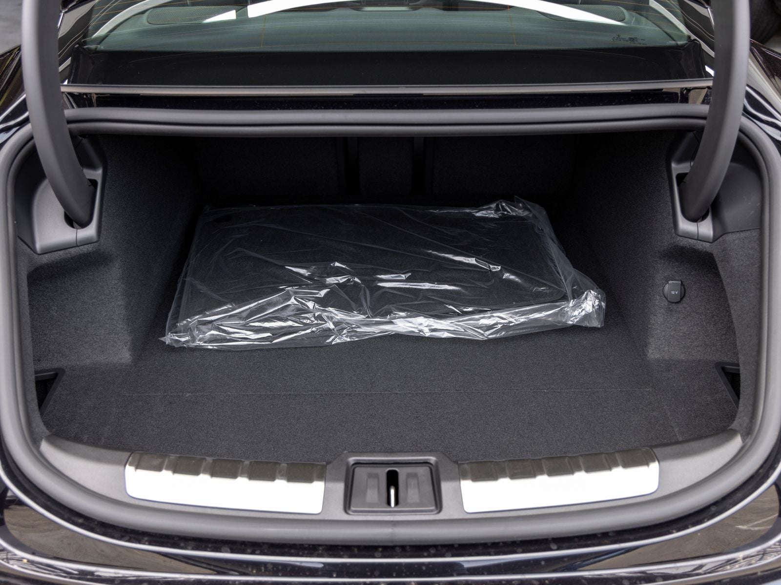 2026 Porsche Taycan Taycan 4 Black Edition