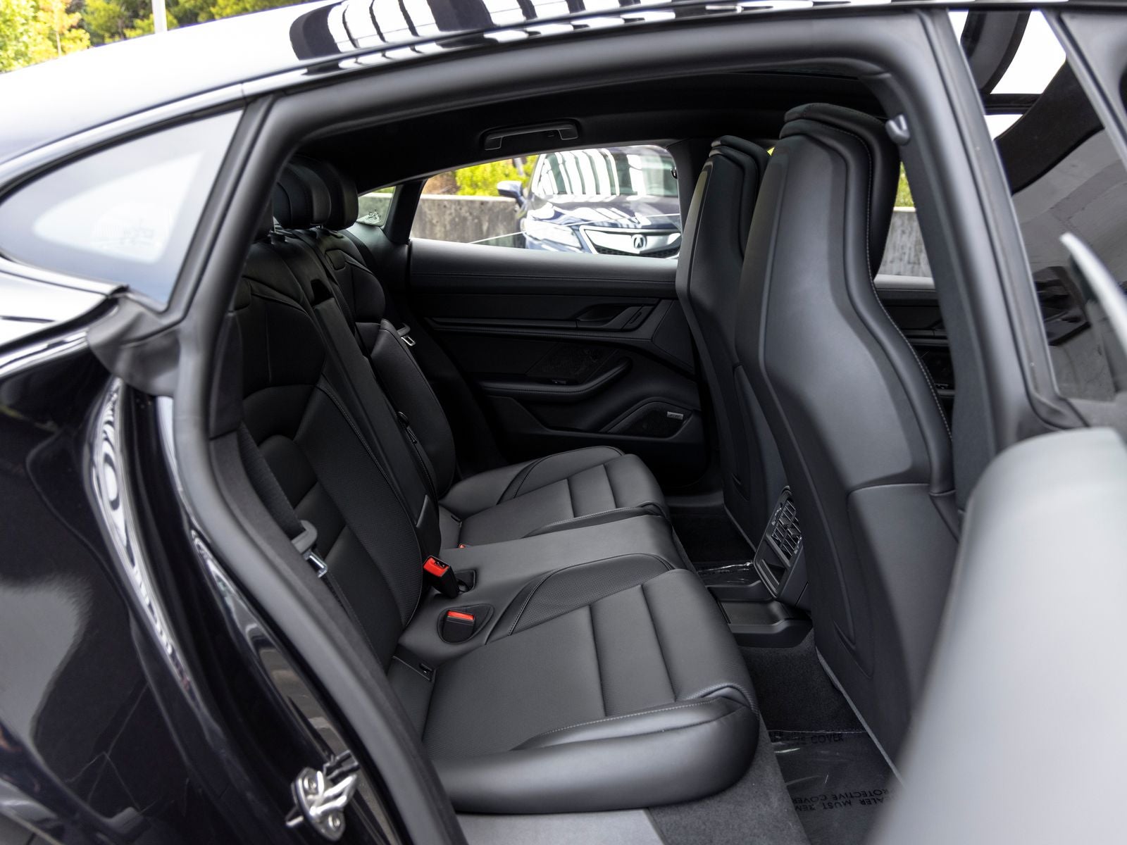 2026 Porsche Taycan Taycan 4 Black Edition