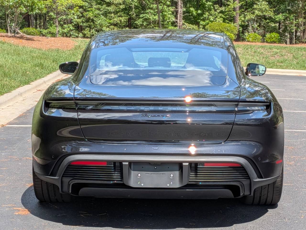 2026 Porsche Taycan Taycan 4 Black Edition