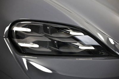 2026 Porsche Taycan Taycan Black Edition