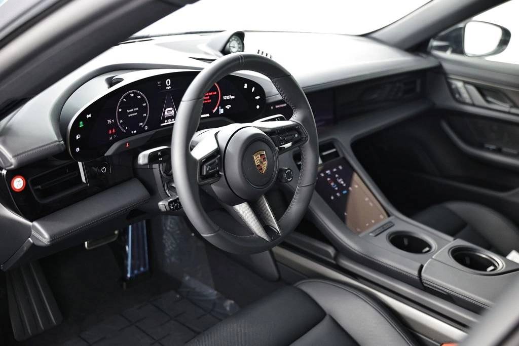 2026 Porsche Taycan Taycan Black Edition