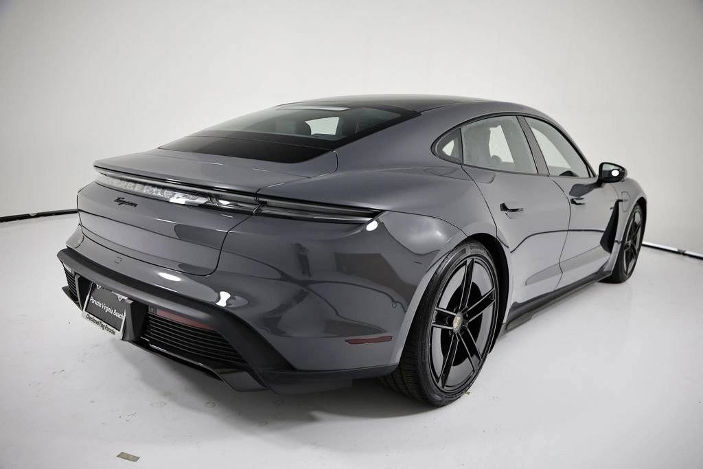 2026 Porsche Taycan Taycan Black Edition