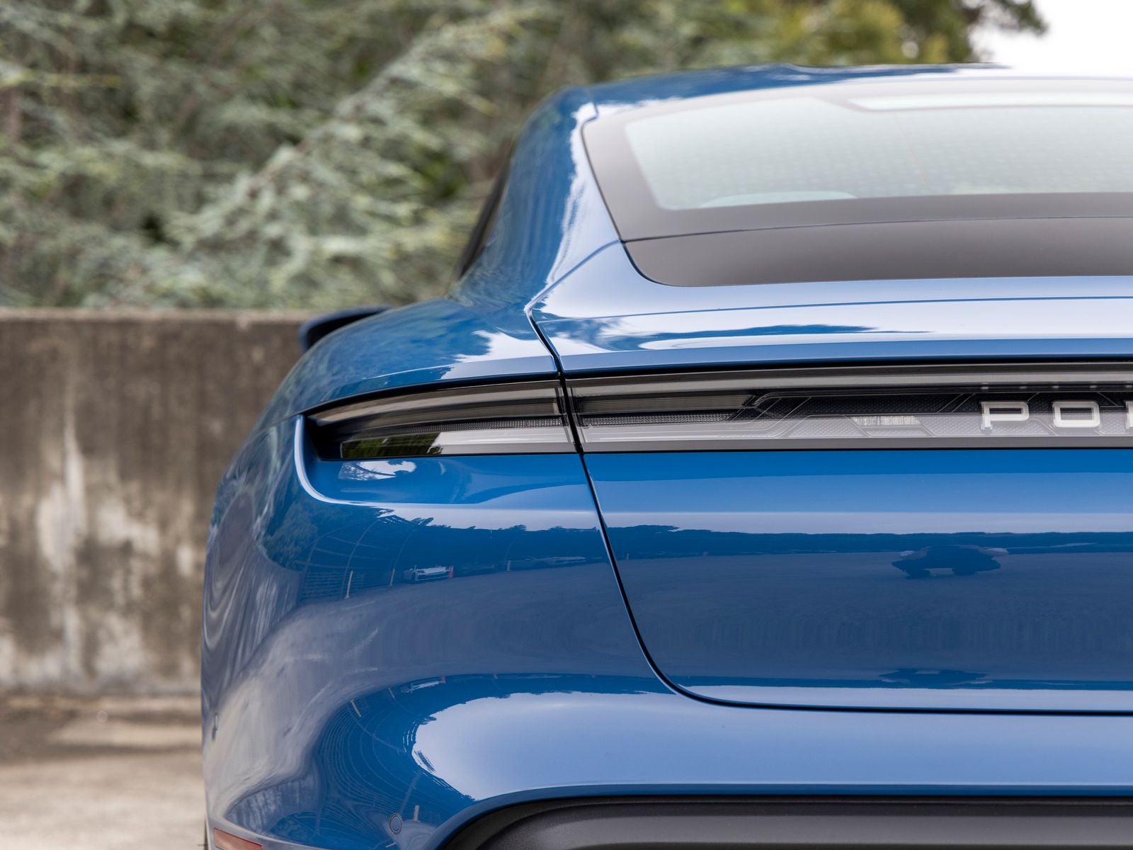 2025 Porsche Taycan Base