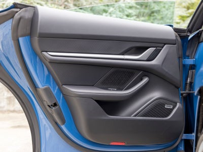 2025 Porsche Taycan Base