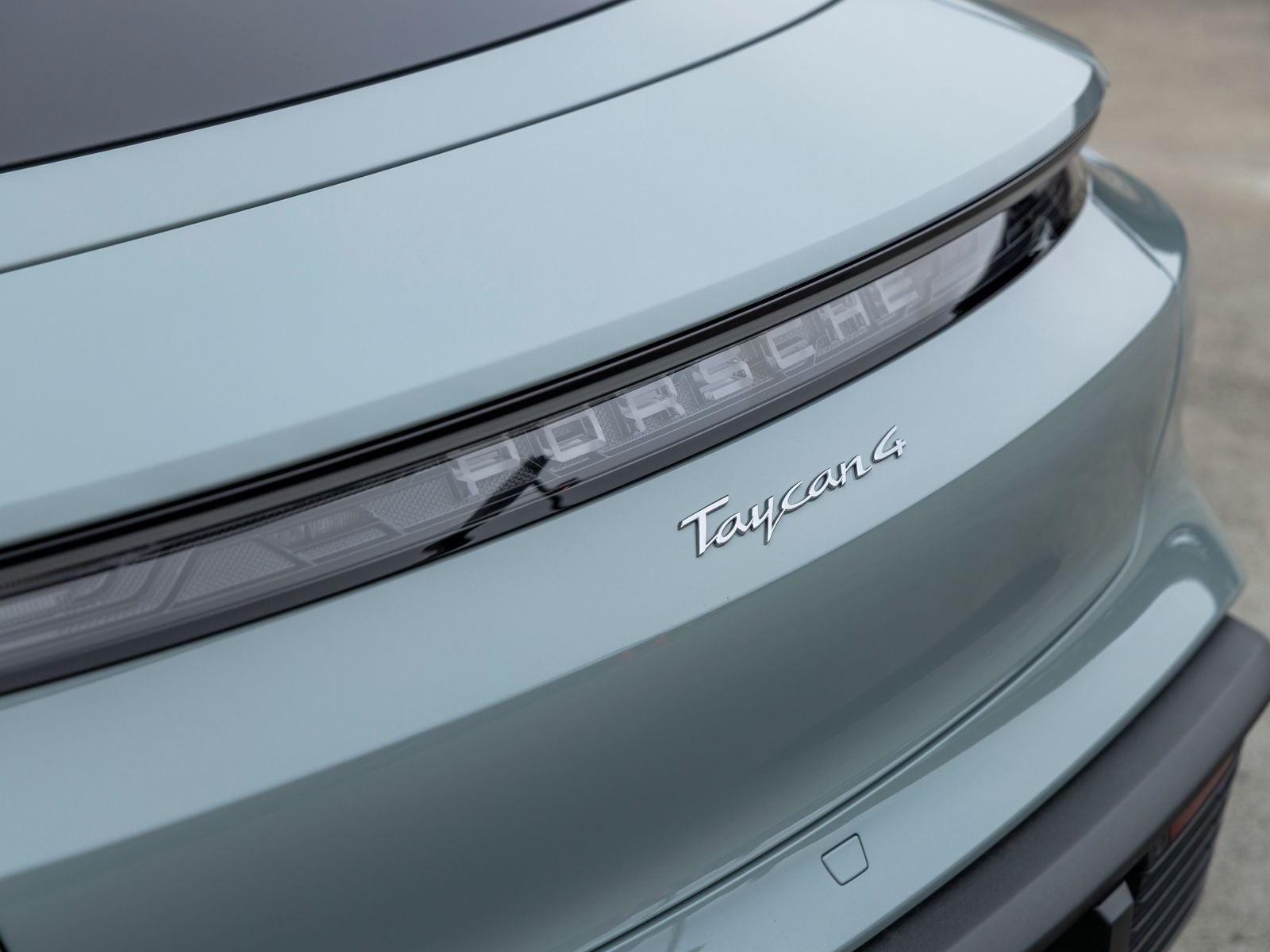 2026 Porsche Taycan 4