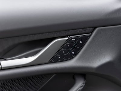 2026 Porsche Taycan 4
