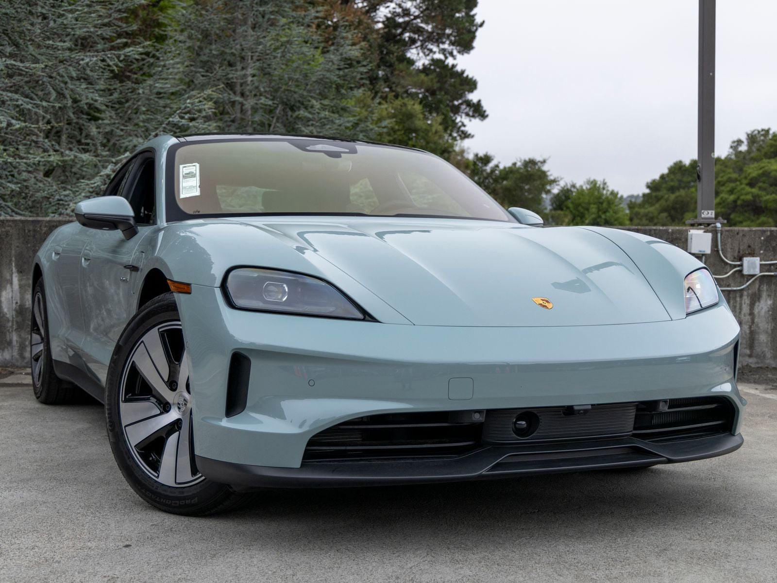 2026 Porsche Taycan 4