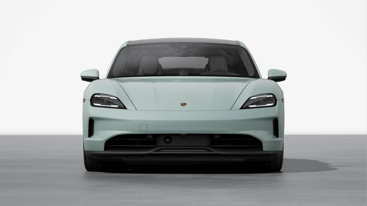 2026 Porsche Taycan 4