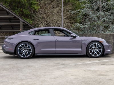 2025 Porsche Taycan Taycan