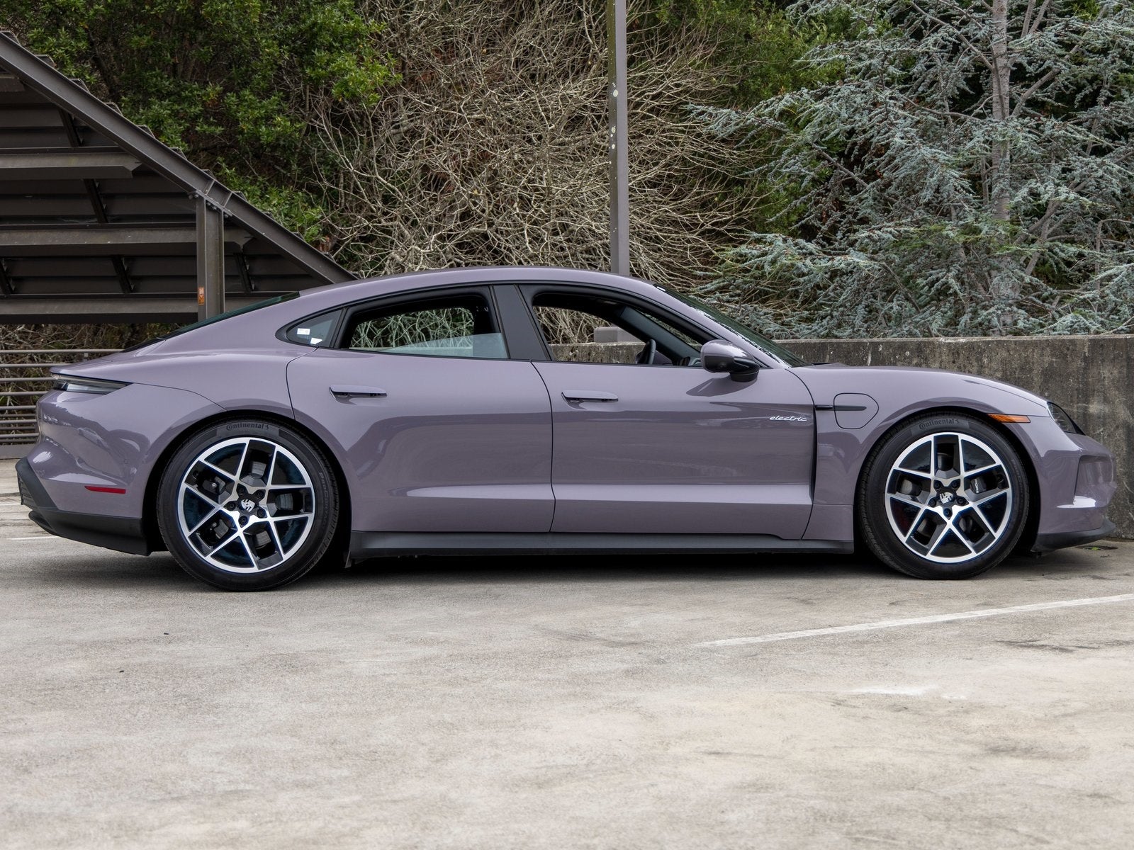 2025 Porsche Taycan Taycan