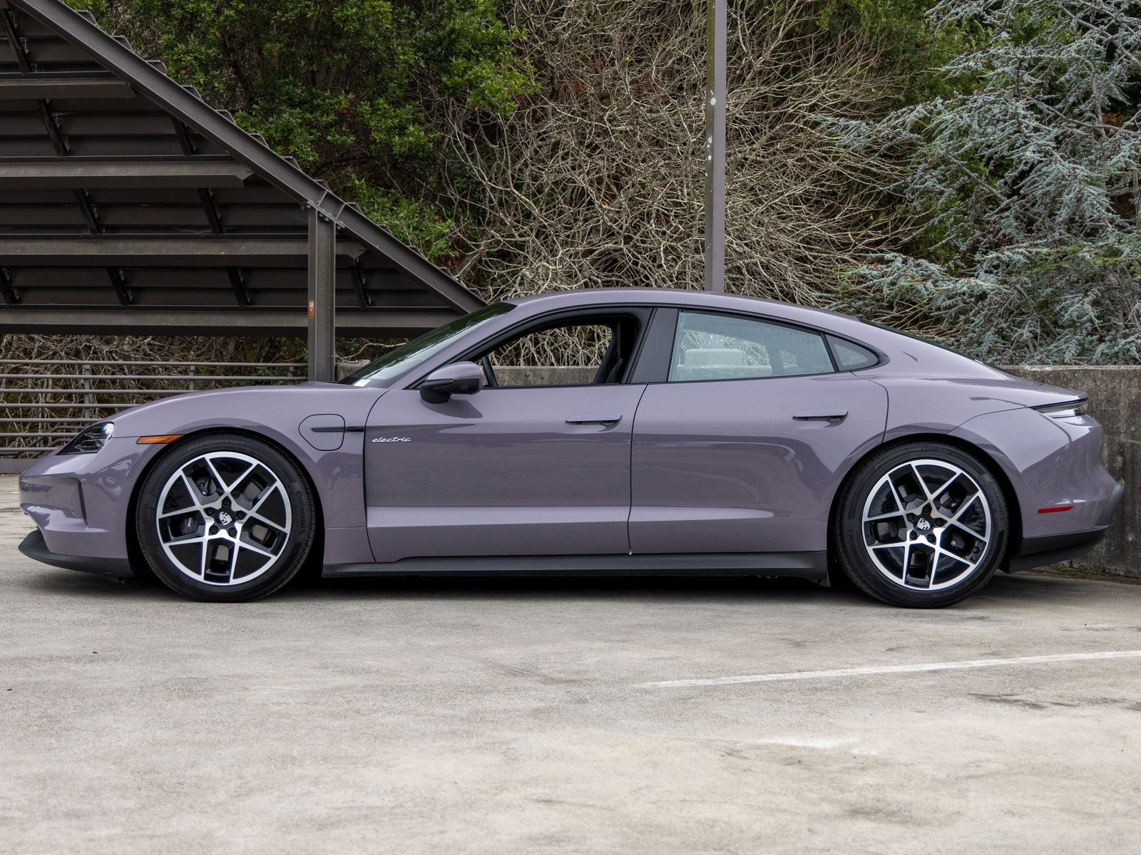 2025 Porsche Taycan Taycan