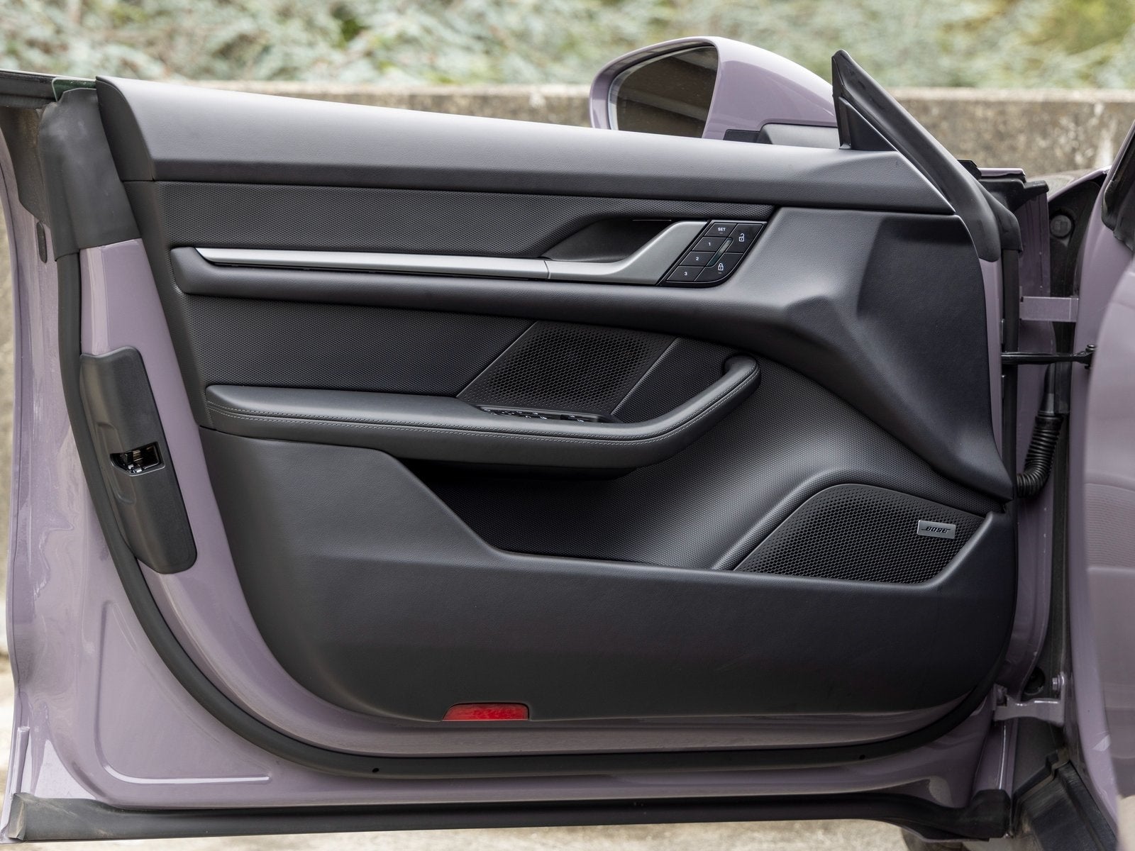 2025 Porsche Taycan Taycan