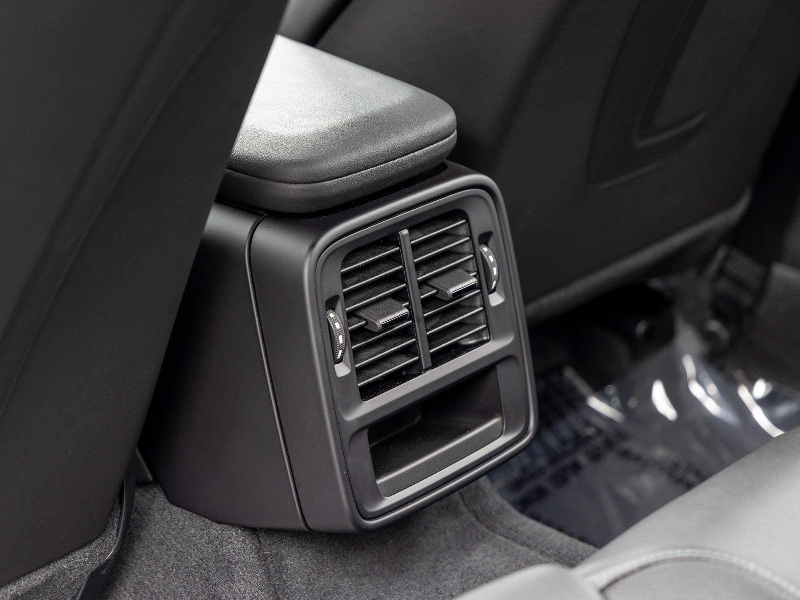 2025 Porsche Taycan Taycan