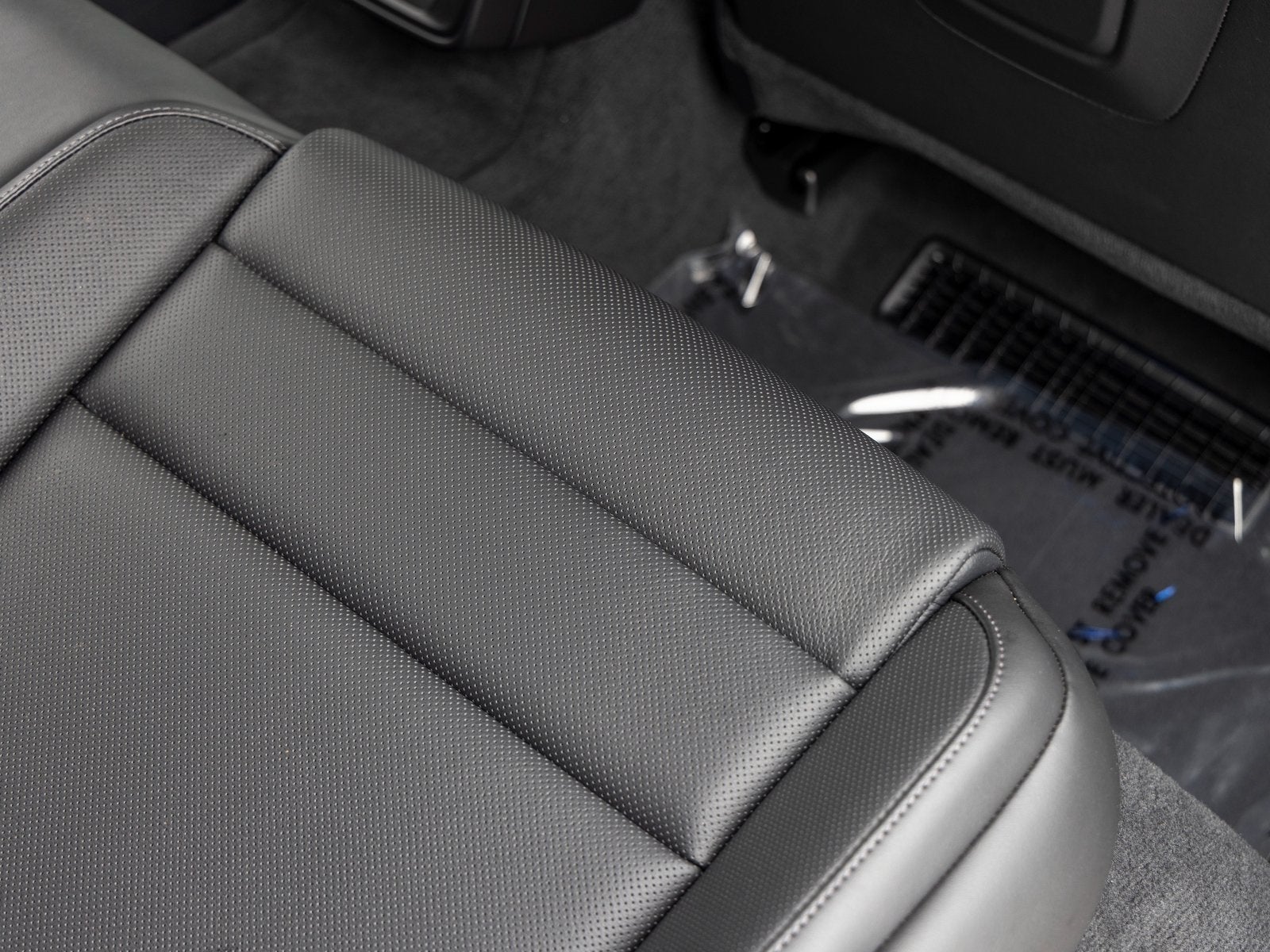 2025 Porsche Taycan Taycan