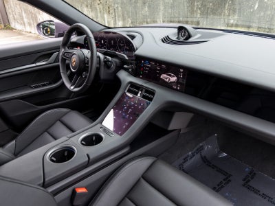 2025 Porsche Taycan Taycan