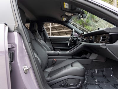 2025 Porsche Taycan Taycan