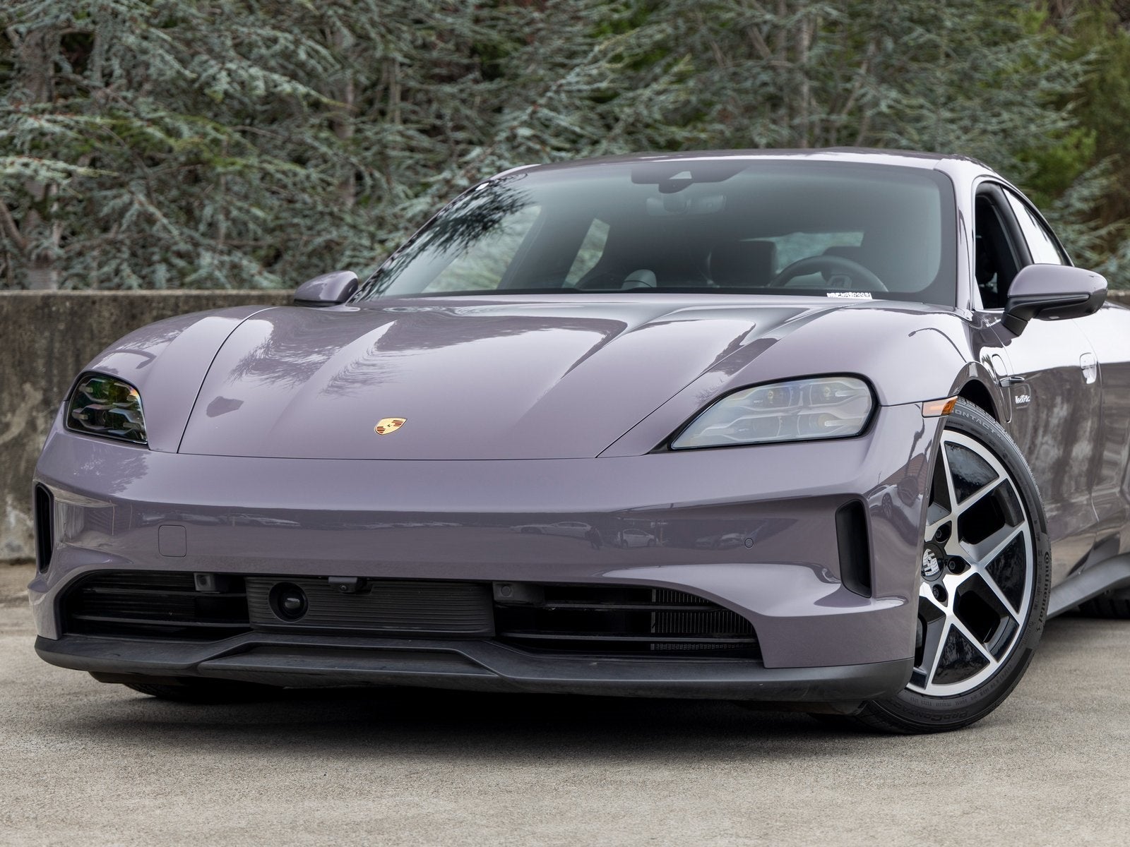 2025 Porsche Taycan Taycan