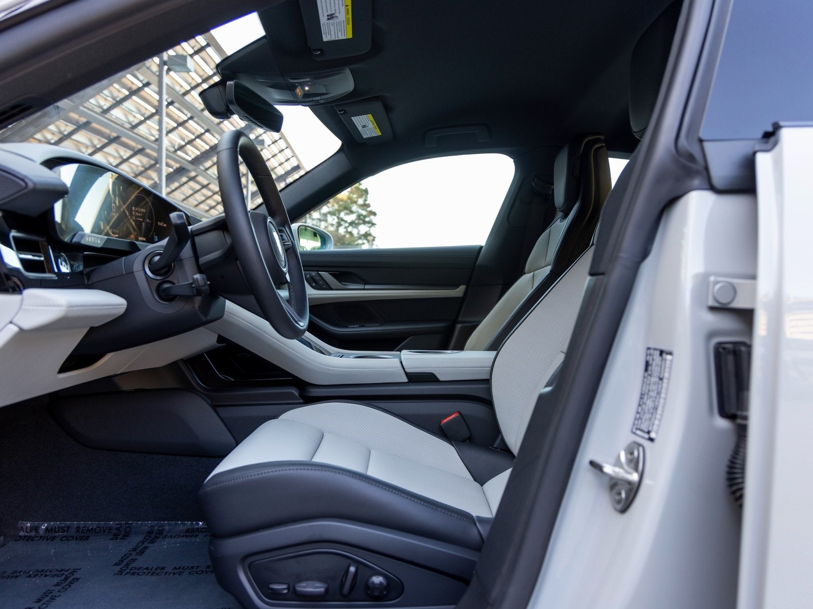 2025 Porsche Taycan Taycan 4