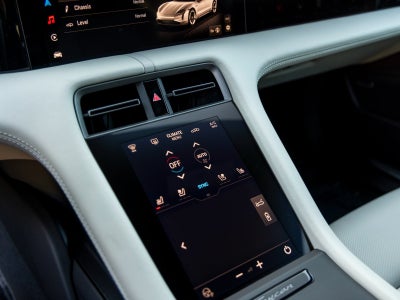 2025 Porsche Taycan Taycan 4