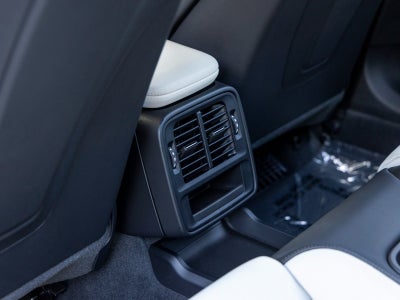 2025 Porsche Taycan Taycan 4