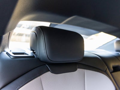 2025 Porsche Taycan Taycan 4