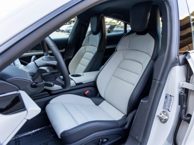 2025 Porsche Taycan Taycan 4