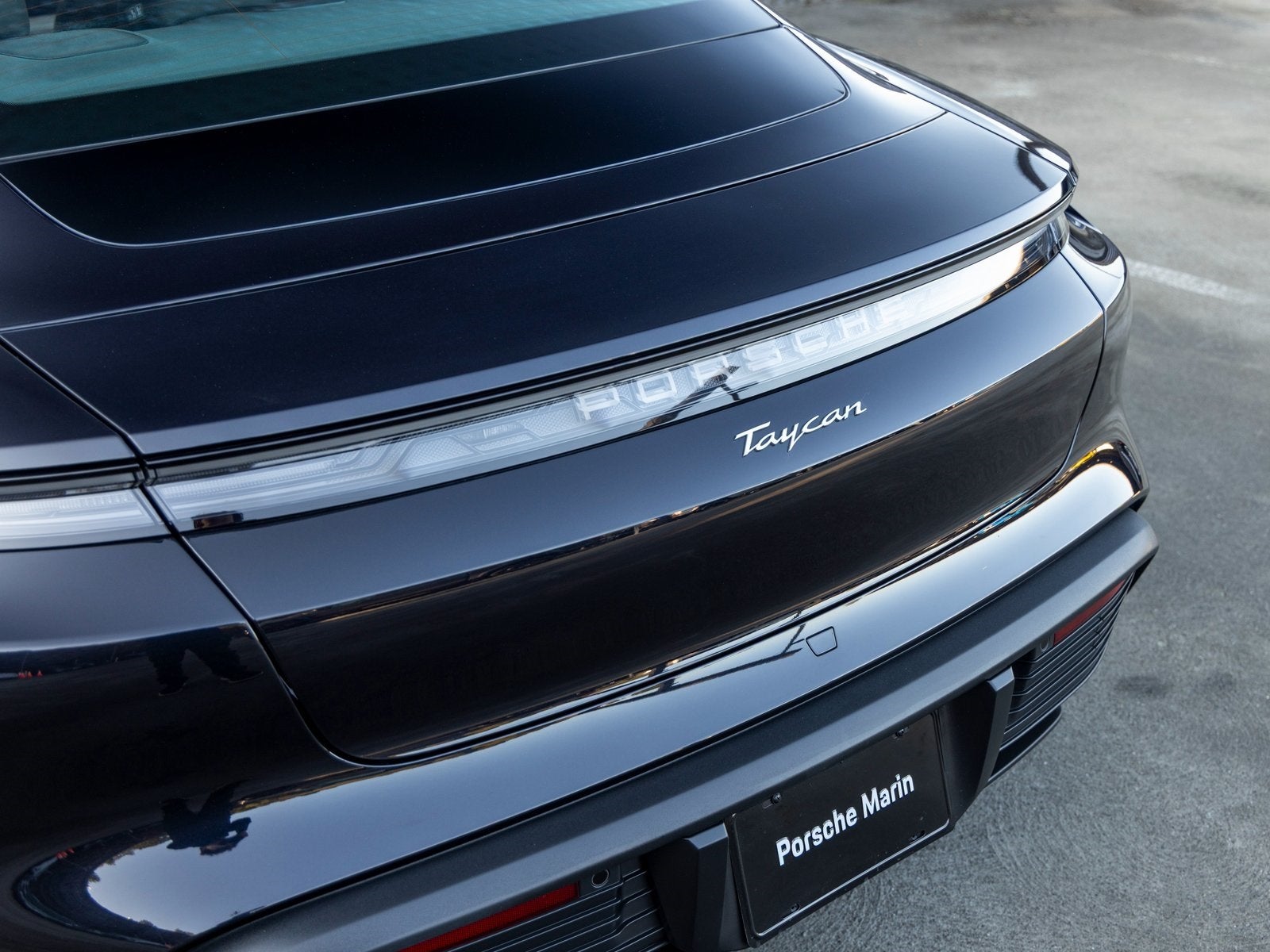 2025 Porsche Taycan Taycan