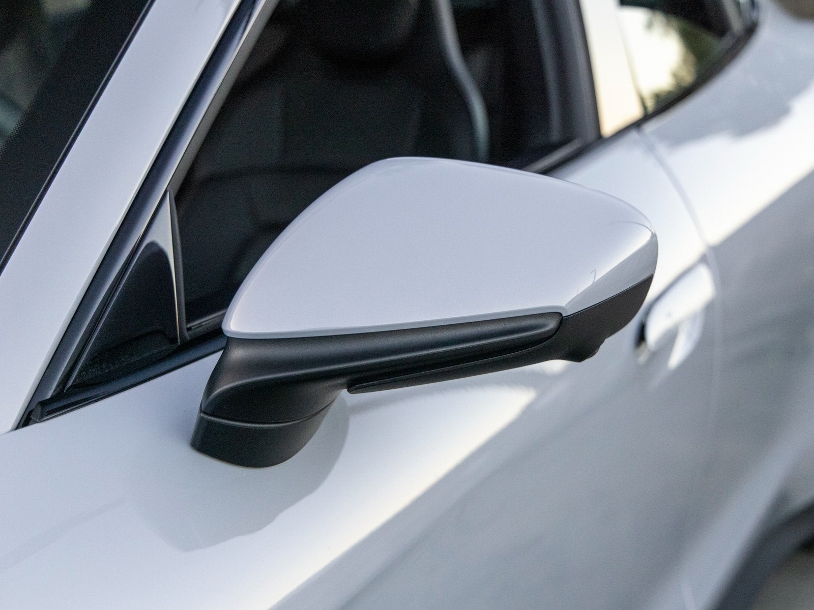 2025 Porsche Taycan Taycan