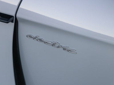 2025 Porsche Taycan Taycan