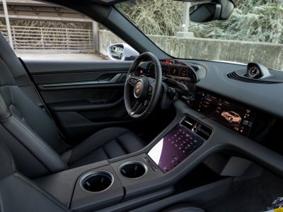 2025 Porsche Taycan Taycan