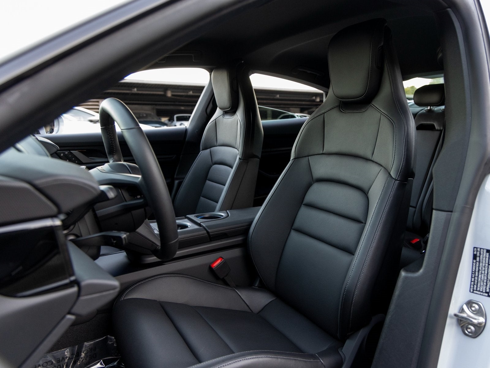 2025 Porsche Taycan Taycan