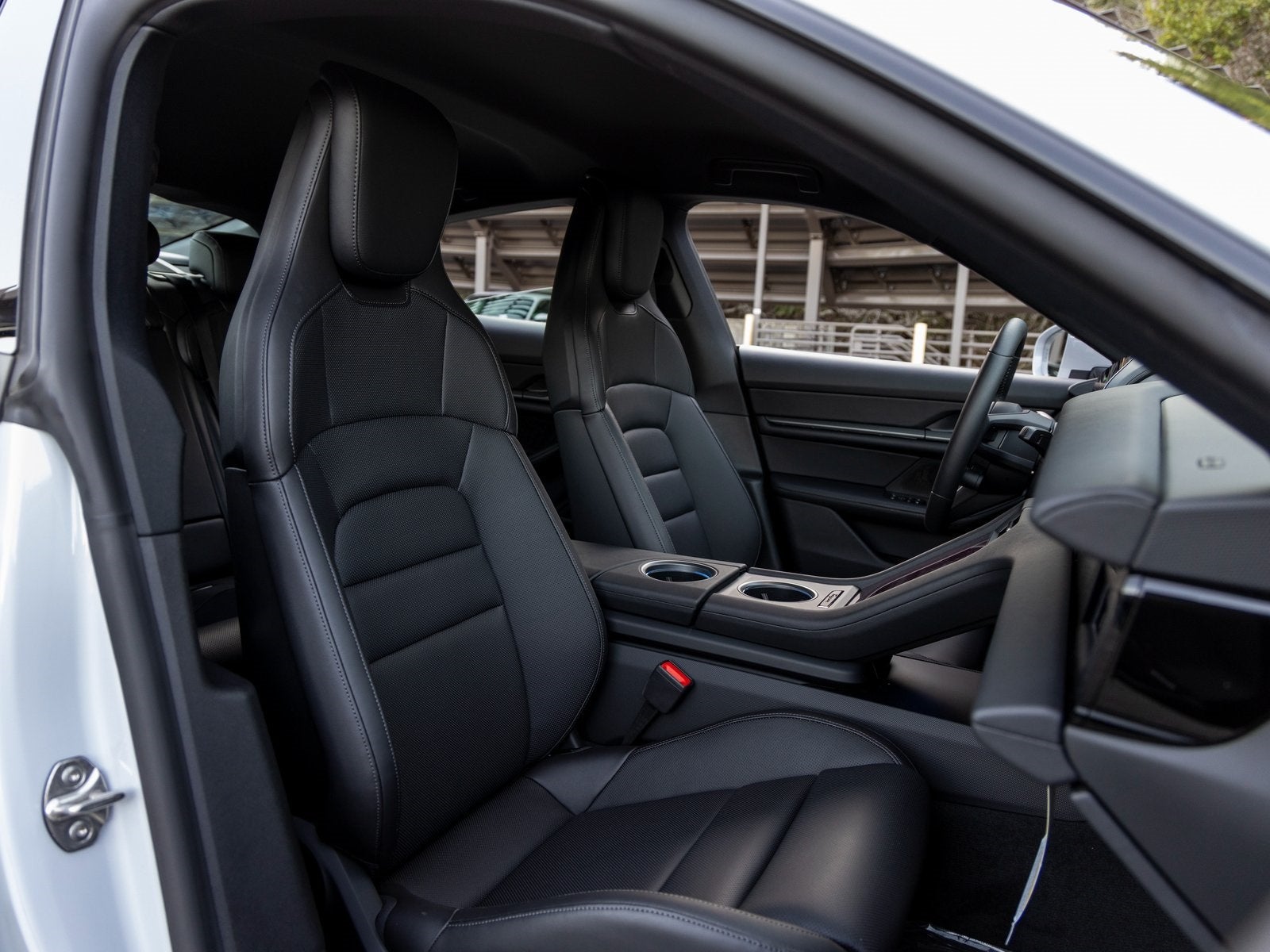 2025 Porsche Taycan Taycan