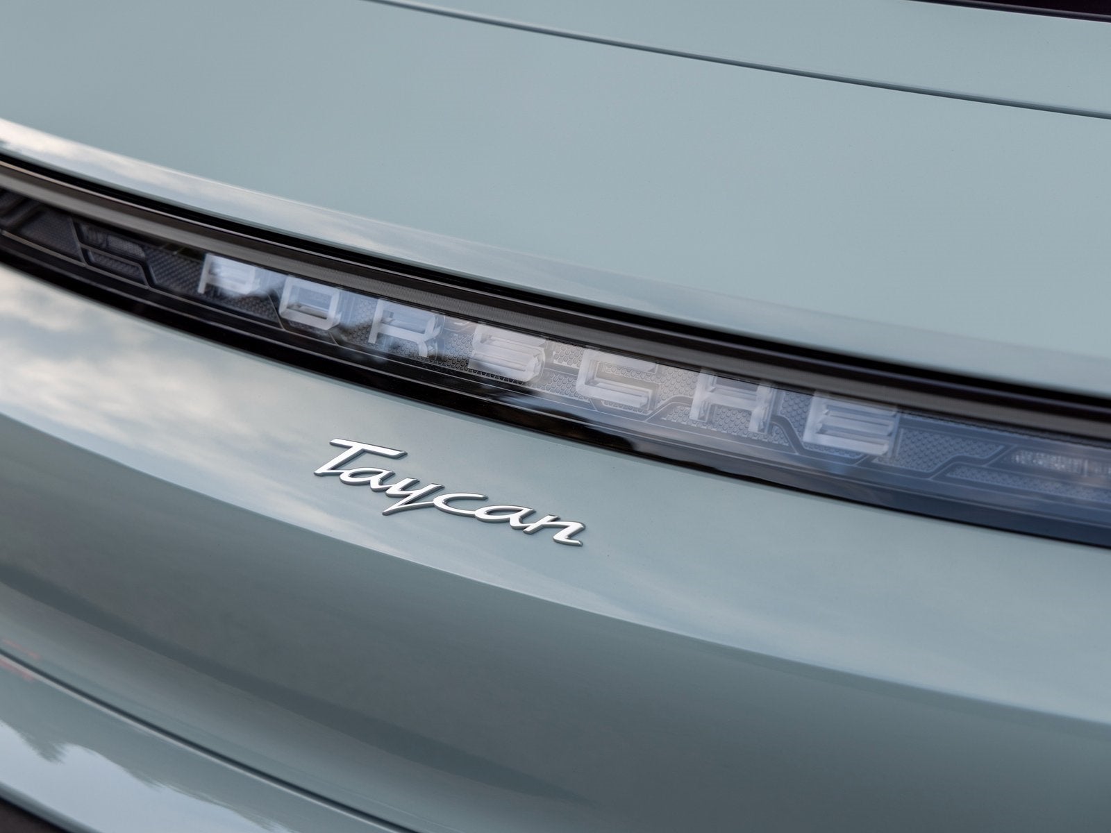 2025 Porsche Taycan Taycan