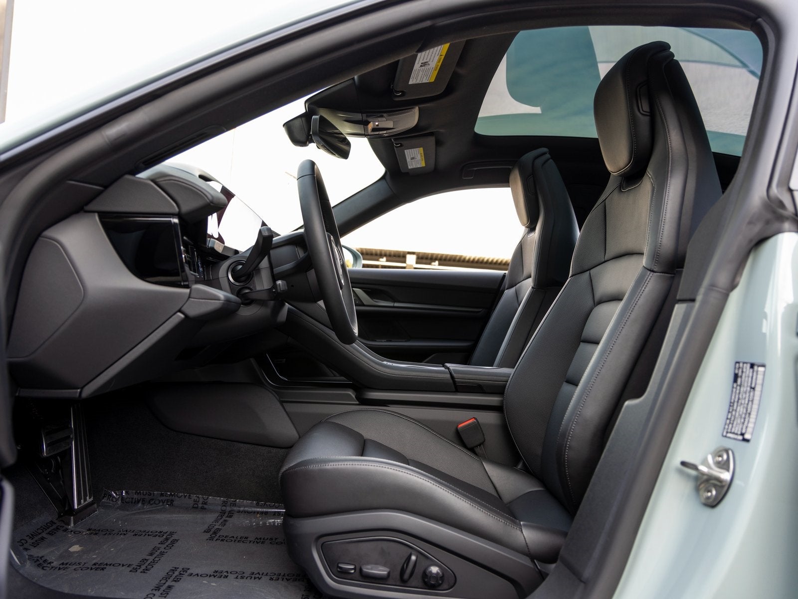 2025 Porsche Taycan Taycan