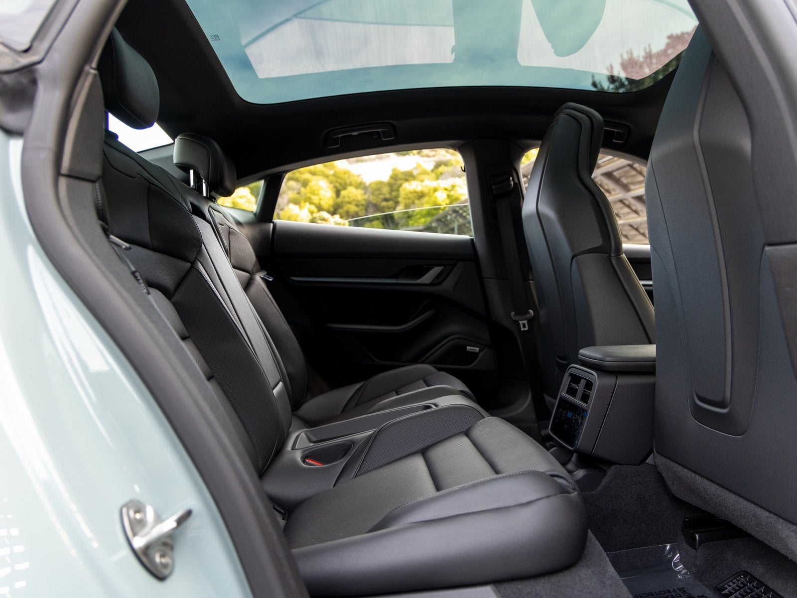 2025 Porsche Taycan Taycan