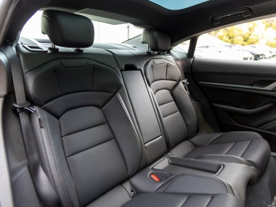 2025 Porsche Taycan Taycan