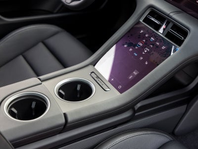 2025 Porsche Taycan Taycan