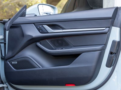 2025 Porsche Taycan Taycan