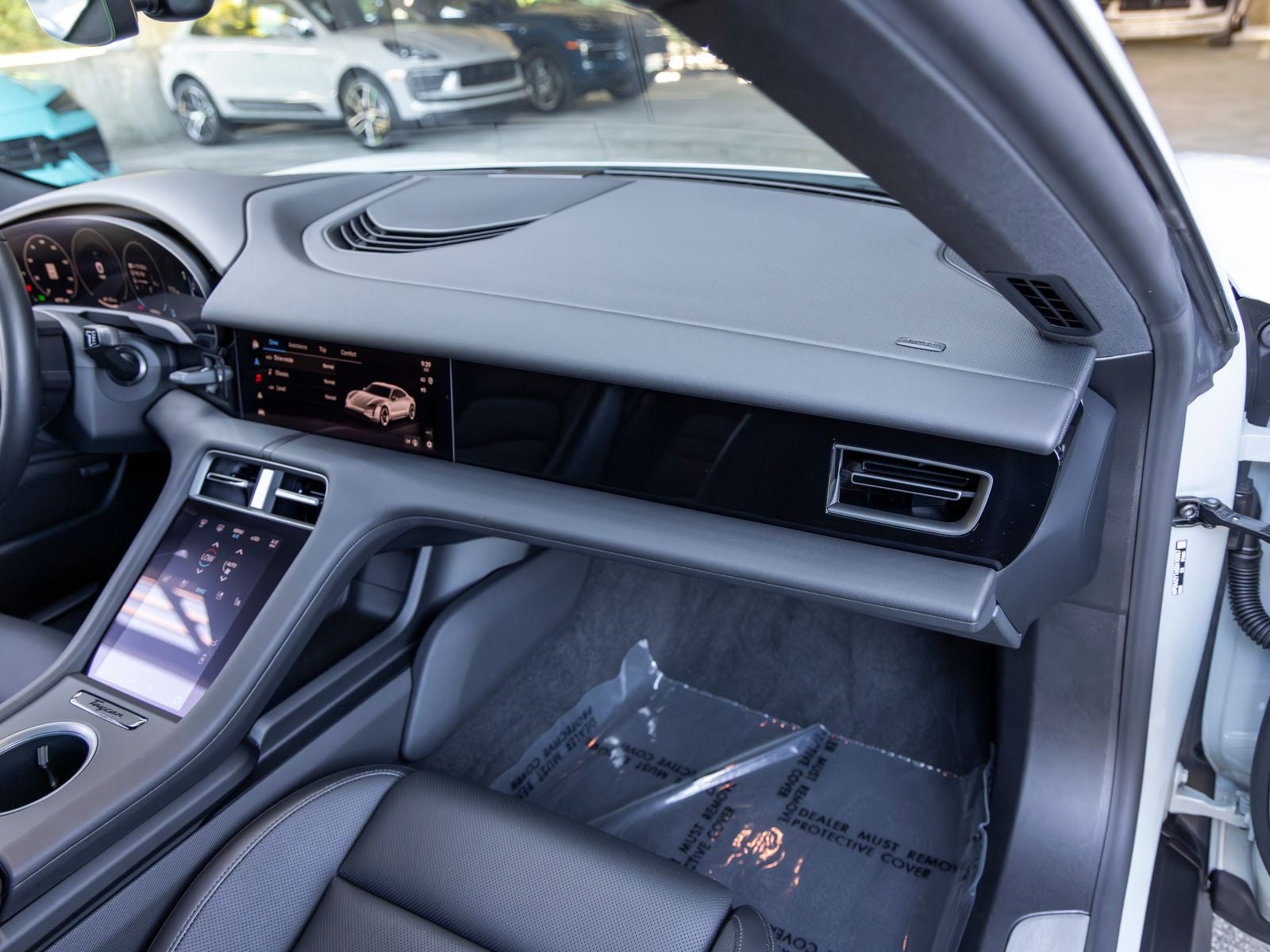2025 Porsche Taycan Taycan