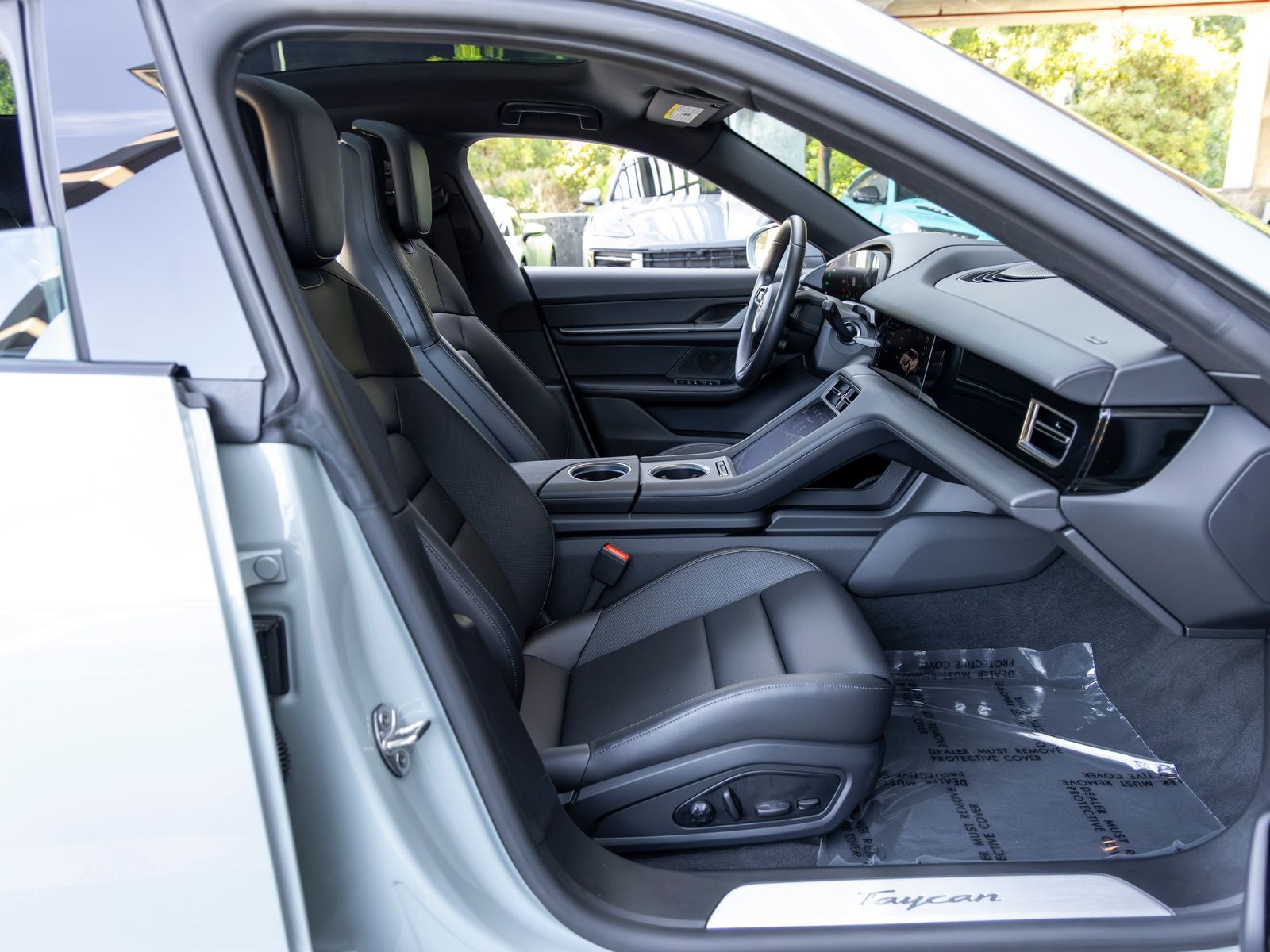 2025 Porsche Taycan Taycan
