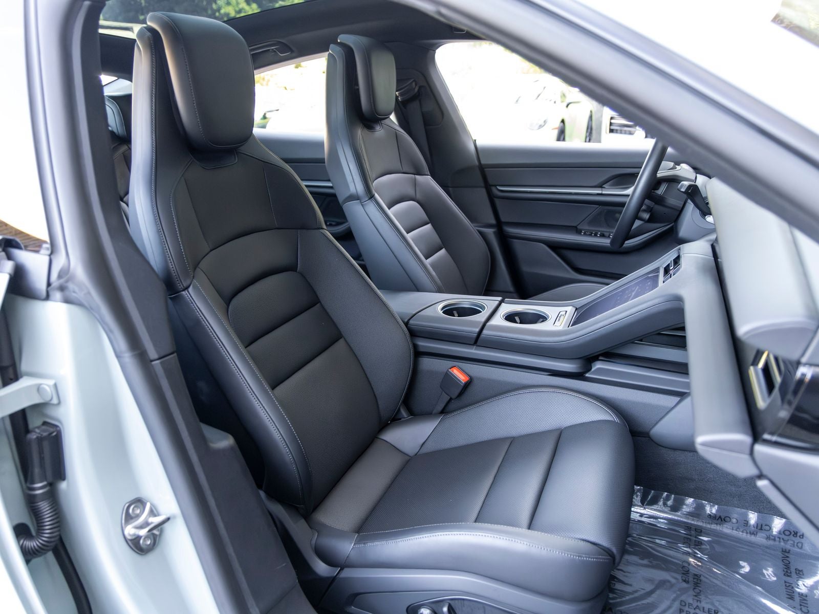 2025 Porsche Taycan Taycan