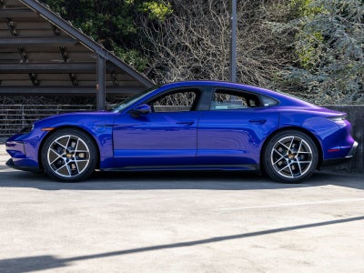 2025 Porsche Taycan Taycan 4