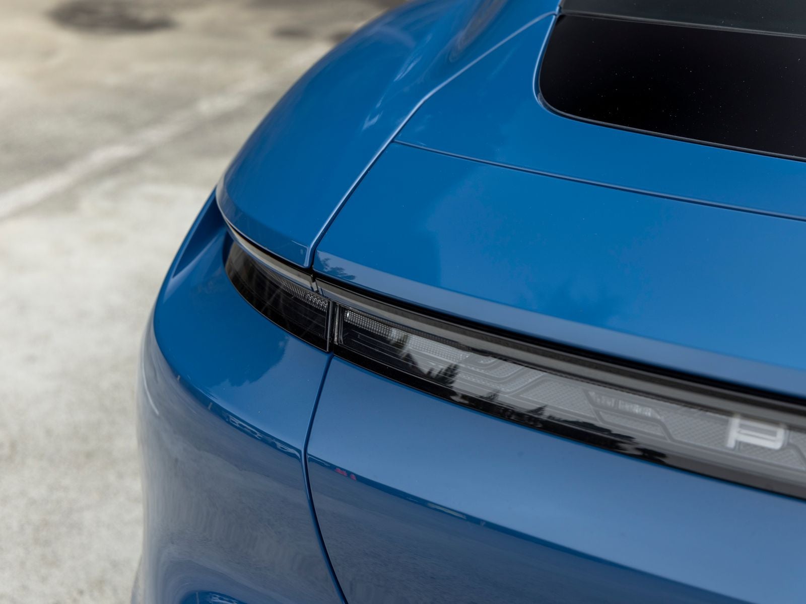 2025 Porsche Taycan Taycan 4