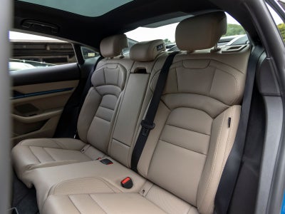 2025 Porsche Taycan Taycan 4