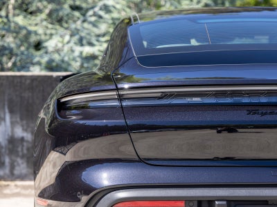 2026 Porsche Taycan 4 Black Edition