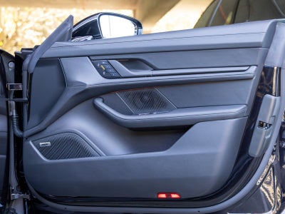 2026 Porsche Taycan 4 Black Edition