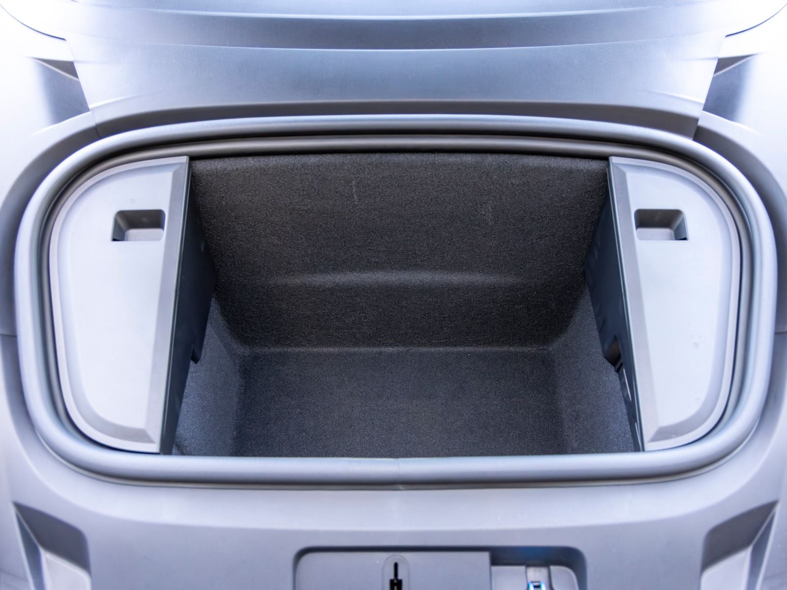2026 Porsche Taycan 4 Black Edition