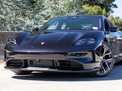 2026 Porsche Taycan 4 Black Edition
